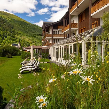 Hotel Hubertus Obergesteln Buitenkant foto