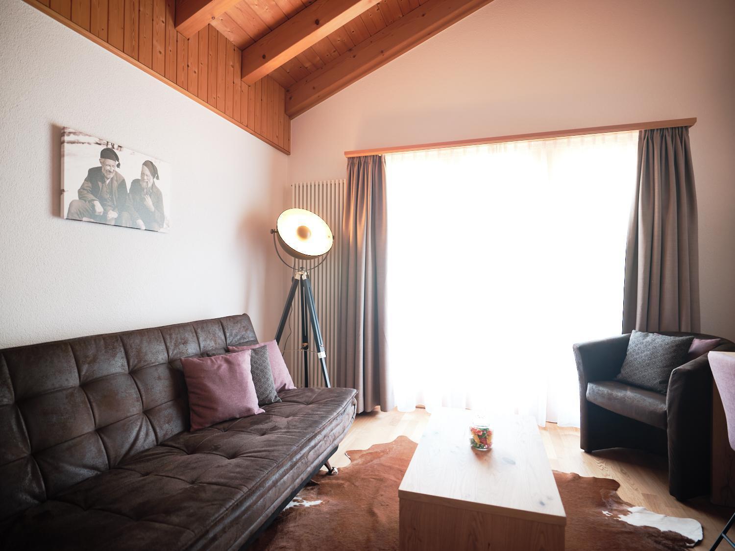 Hotel Hubertus Obergesteln Buitenkant foto