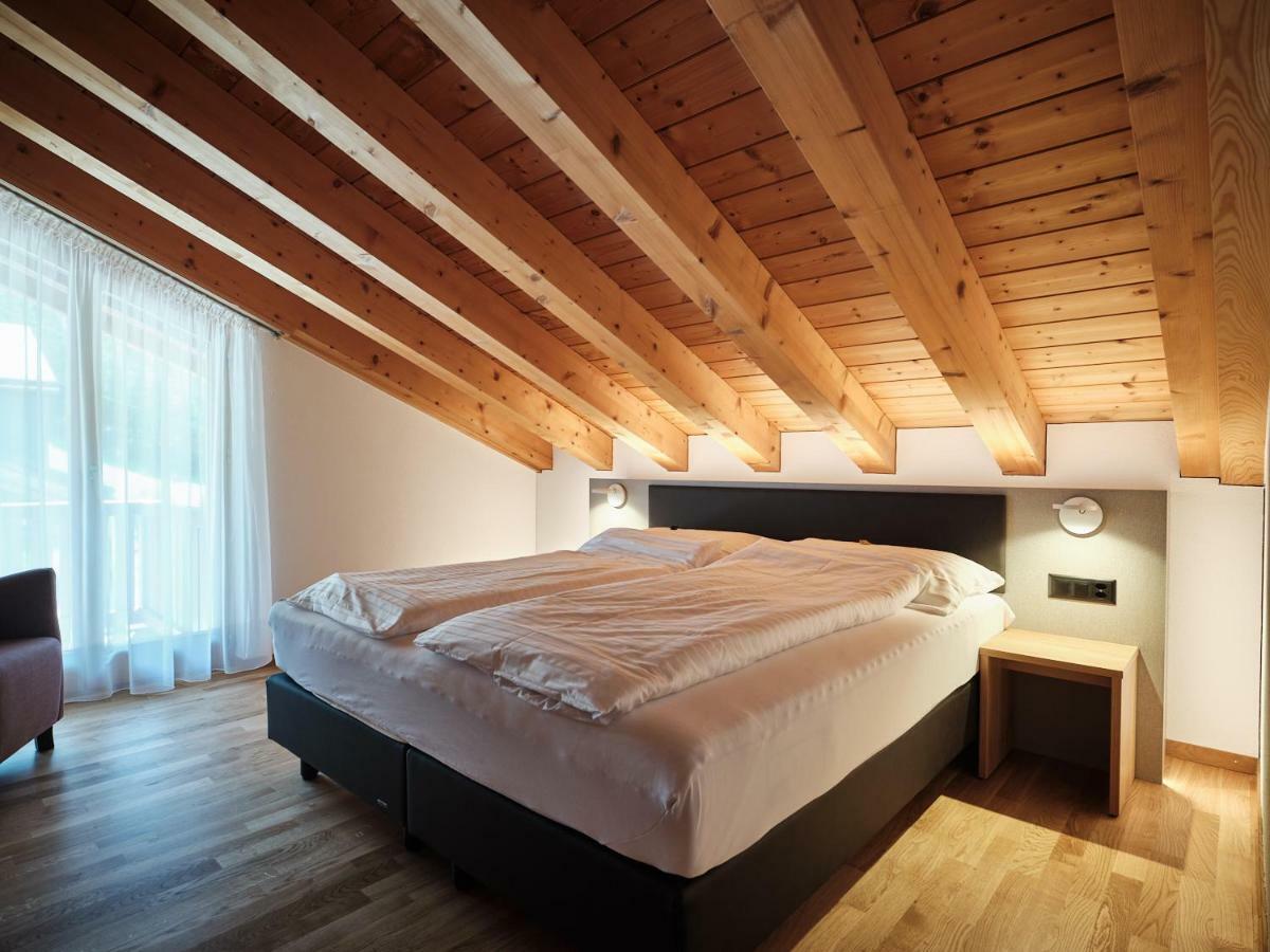 Hotel Hubertus Obergesteln Kamer foto